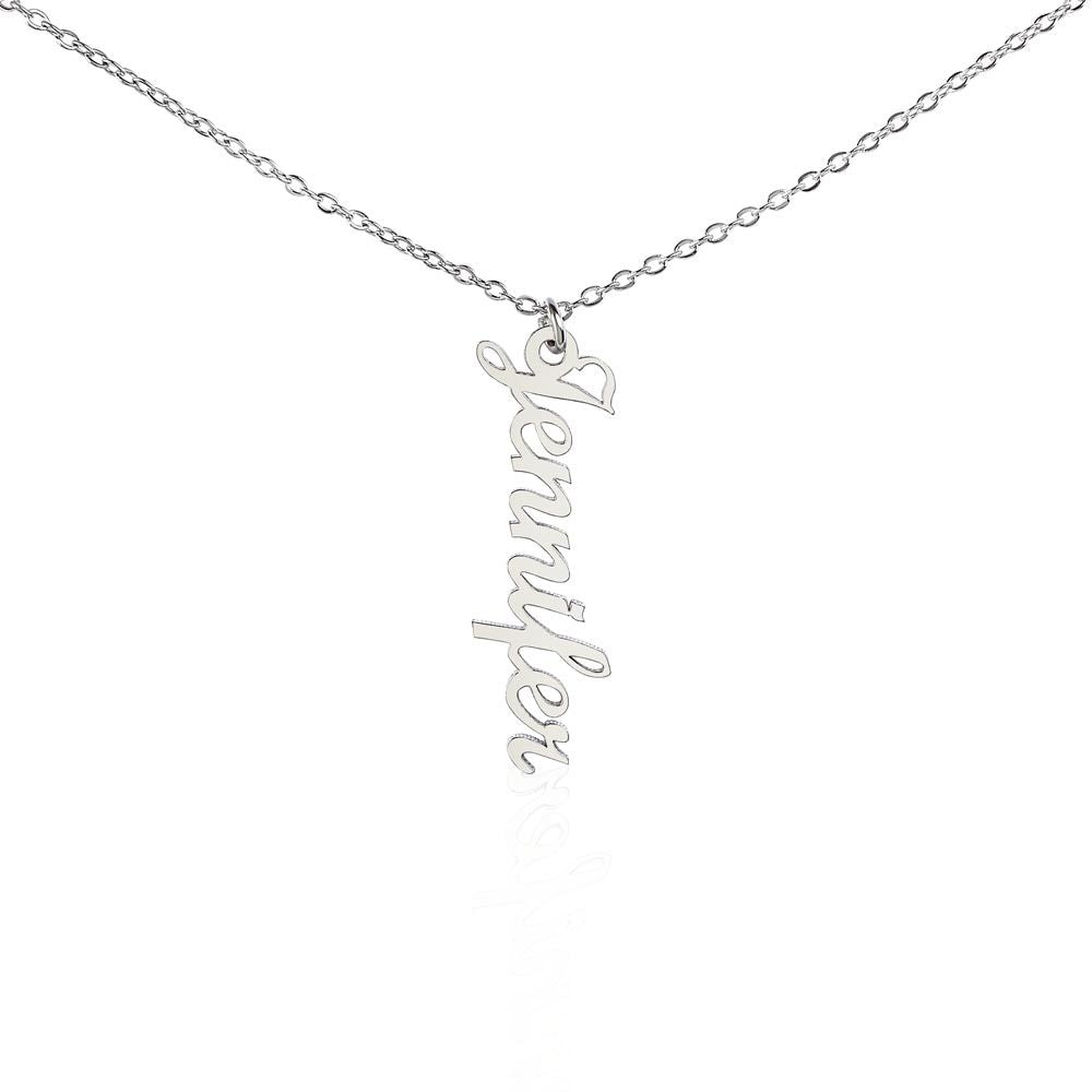 Vertical name necklace without message card